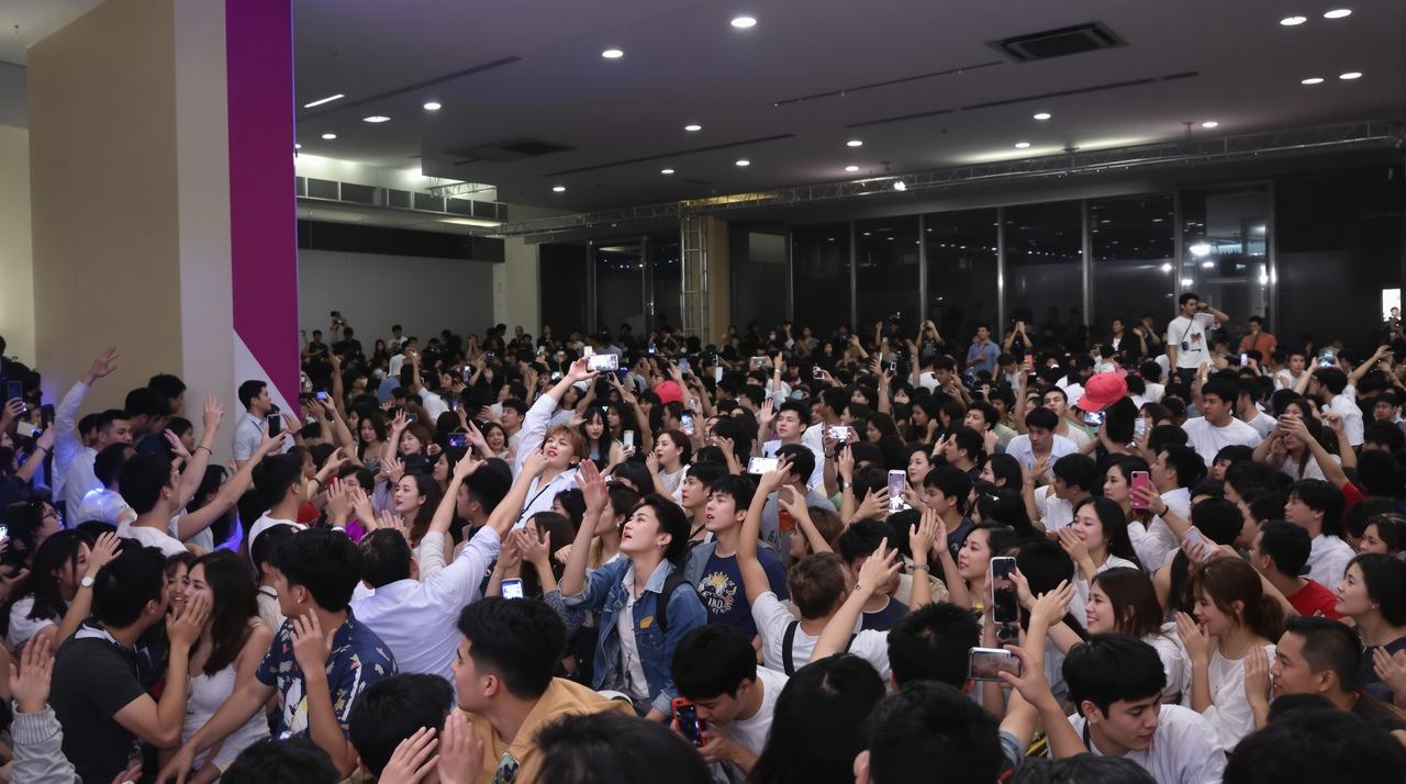 龙虾影视2026年度影迷见面会